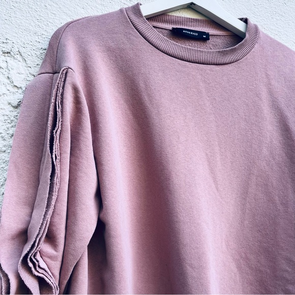 RESERVED pink sweatshirt with frilled sleeves size M - Picture 7 of 9